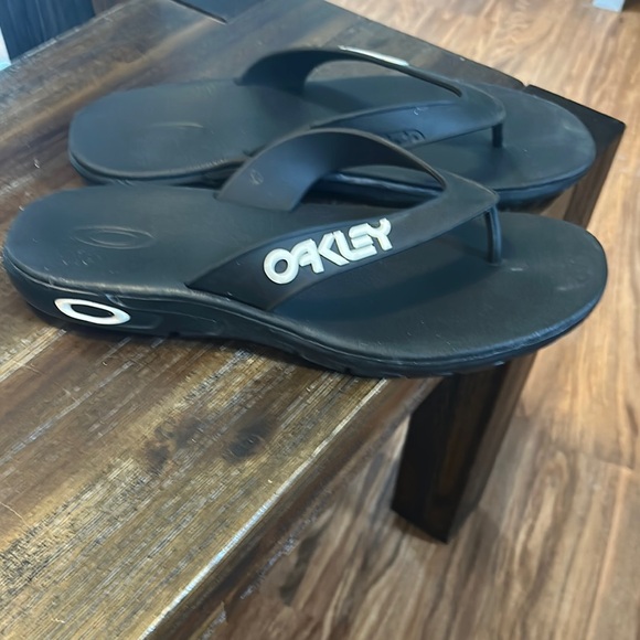 Oakley Other - Oakley Black Sandals